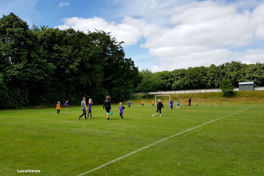 Video: DGI fodboldskole i denne uge på Tistrup Stadion